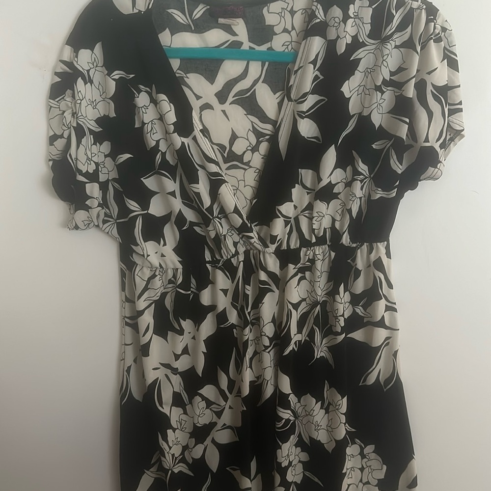 Black and white blouse